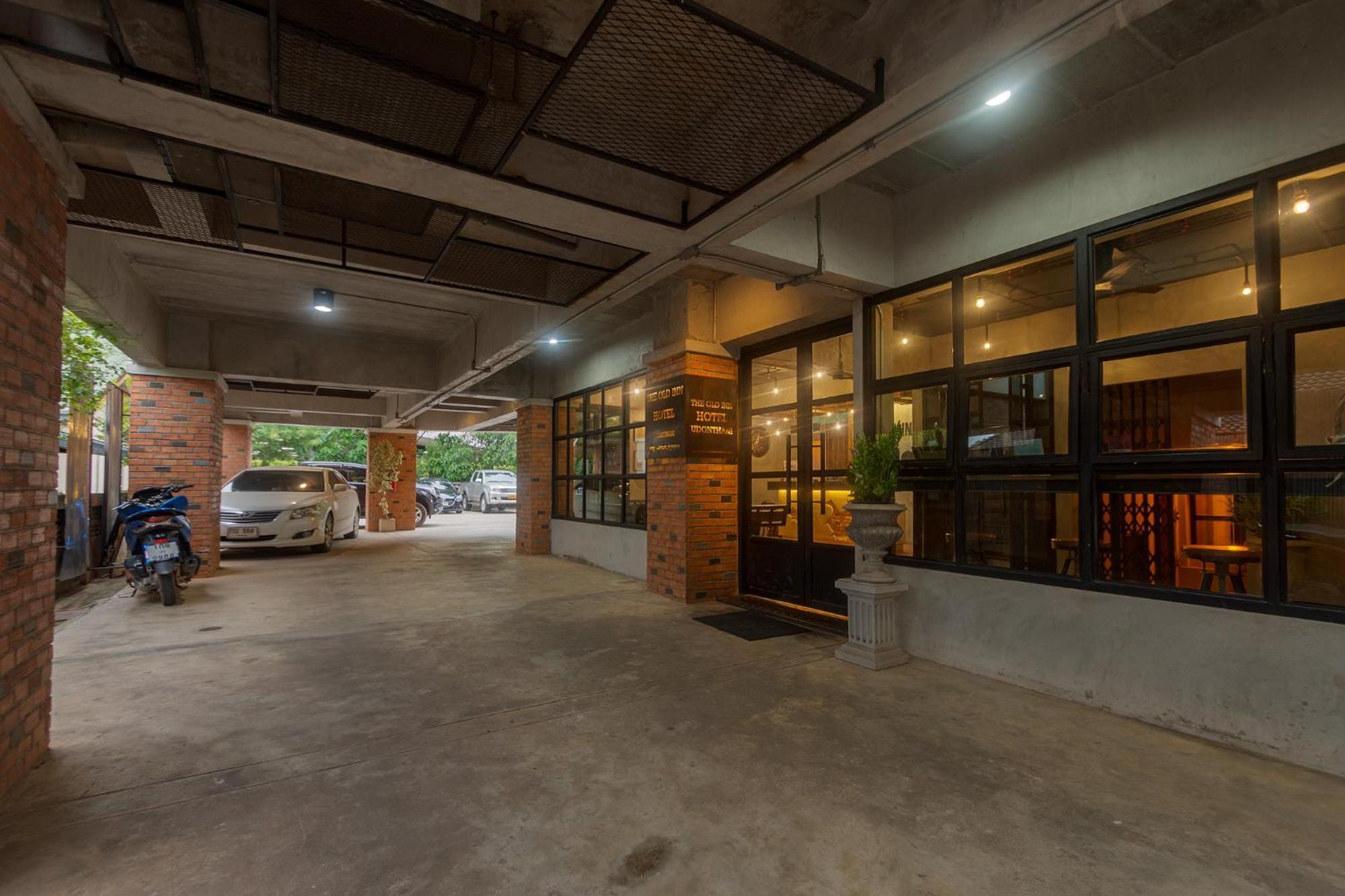 The Old Inn Udonthani Kültér fotó